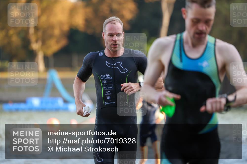 08.09.2024 - Stadtparktriathlon Michael Strokosch http://msf.ph/oto/7019328 08.09.2024 08:59:28 Schwimmen 107, 109, 113, 117, 128 meine-sportfotos.de
