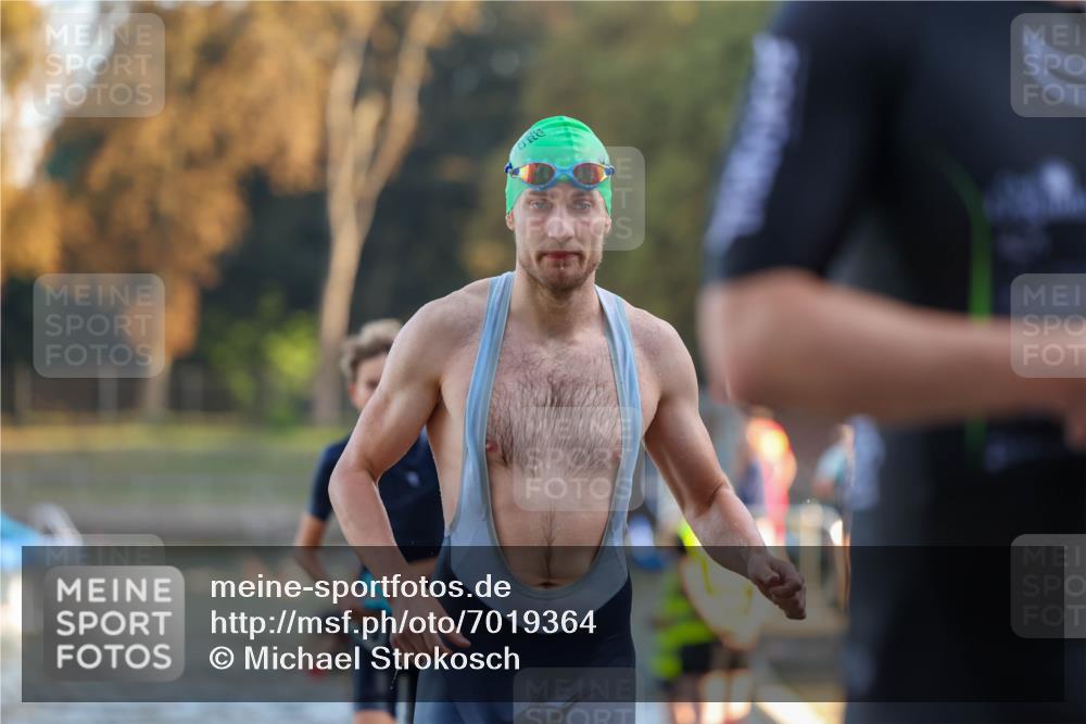 08.09.2024 - Stadtparktriathlon Michael Strokosch http://msf.ph/oto/7019364 08.09.2024 08:59:30 Schwimmen 107, 113, 117, 128 meine-sportfotos.de