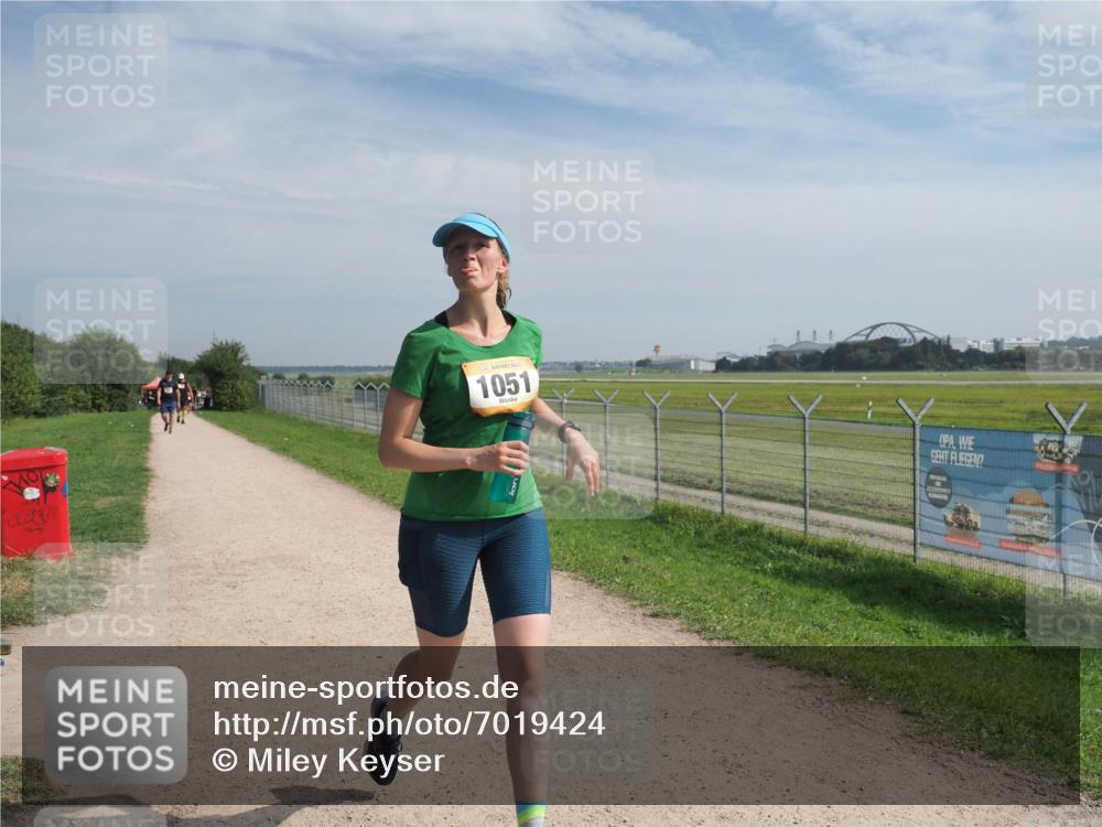 08.09.2024 - Airport Race Miley Keyser http://msf.ph/oto/7019424 08.09.2024 12:41:19 Laufen OLYMPUS, DIGITAL, CAMERA meine-sportfotos.de