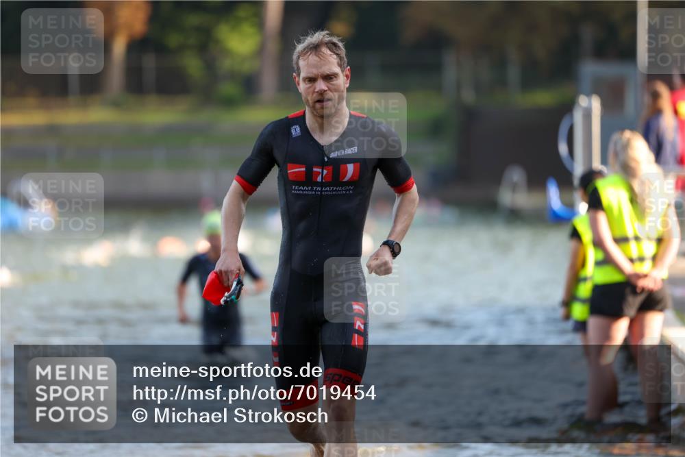 08.09.2024 - Stadtparktriathlon Michael Strokosch http://msf.ph/oto/7019454 08.09.2024 08:59:37 Schwimmen 107, 116 meine-sportfotos.de