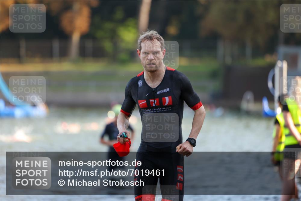 08.09.2024 - Stadtparktriathlon Michael Strokosch http://msf.ph/oto/7019461 08.09.2024 08:59:37 Schwimmen 107, 116 meine-sportfotos.de