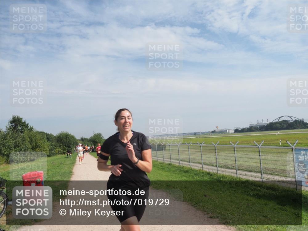 08.09.2024 - Airport Race Miley Keyser http://msf.ph/oto/7019729 08.09.2024 12:41:43 Laufen OLYMPUS, DIGITAL, CAMERA meine-sportfotos.de