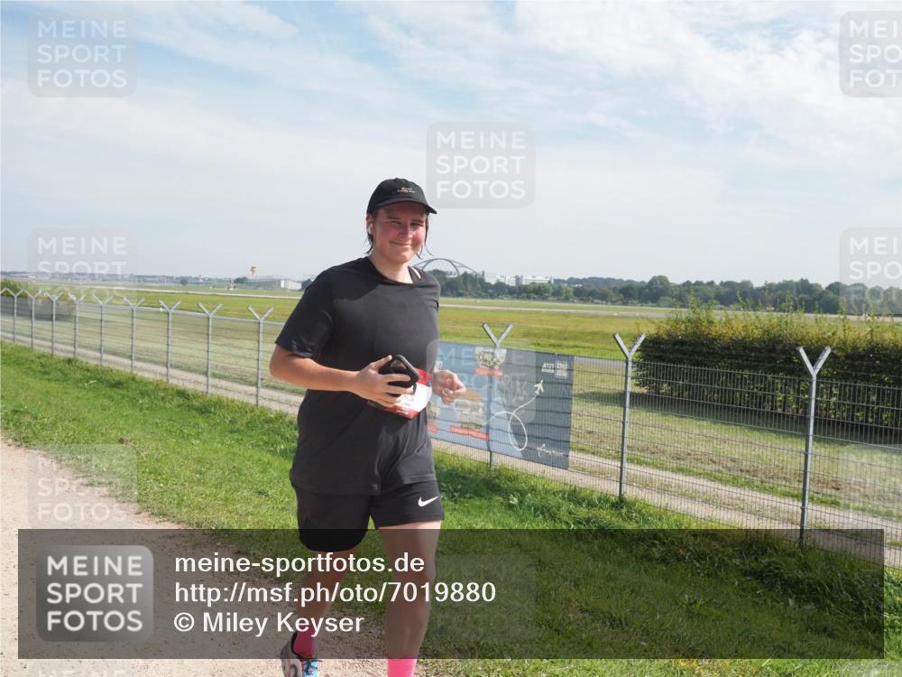08.09.2024 - Airport Race Miley Keyser http://msf.ph/oto/7019880 08.09.2024 12:41:57 Laufen OLYMPUS, DIGITAL, CAMERA meine-sportfotos.de