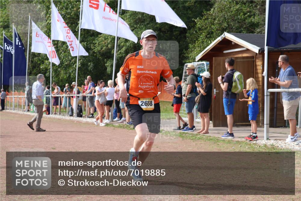 08.09.2024 - Airport Race Strokosch-Dieckow http://msf.ph/oto/7019885 08.09.2024 12:00:43 Ziel 2658 meine-sportfotos.de