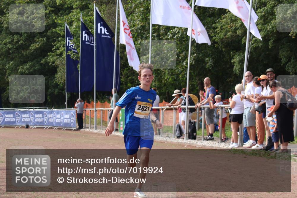 08.09.2024 - Airport Race Strokosch-Dieckow http://msf.ph/oto/7019924 08.09.2024 12:00:54 Ziel 2821 meine-sportfotos.de