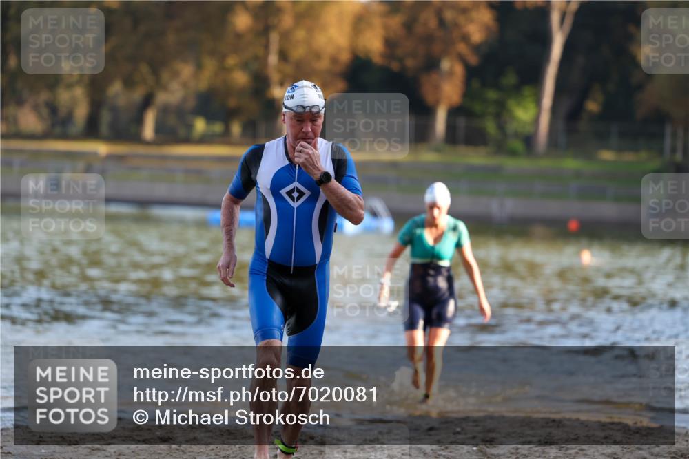 08.09.2024 - Stadtparktriathlon Michael Strokosch http://msf.ph/oto/7020081 08.09.2024 09:02:49 Schwimmen 100, 101 meine-sportfotos.de