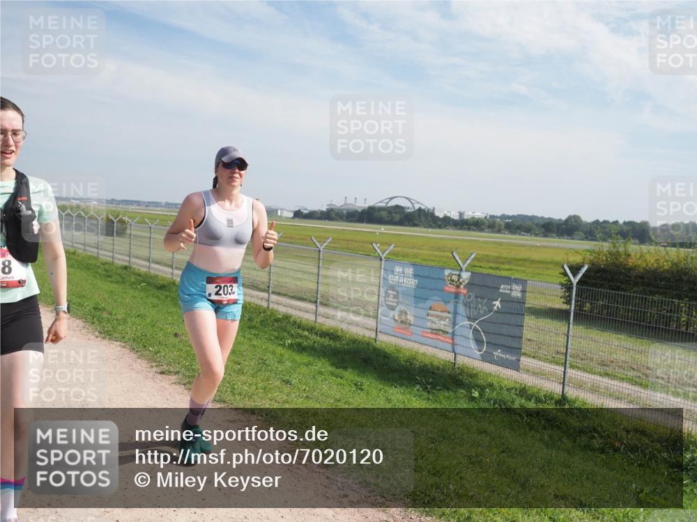 08.09.2024 - Airport Race Miley Keyser http://msf.ph/oto/7020120 08.09.2024 12:42:24 Laufen OLYMPUS, DIGITAL, CAMERA meine-sportfotos.de