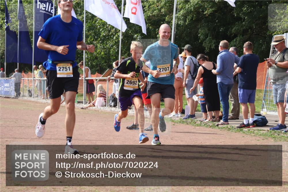 08.09.2024 - Airport Race Strokosch-Dieckow http://msf.ph/oto/7020224 08.09.2024 12:09:11 Ziel 470, 2551, 2692, 2707, 2751 meine-sportfotos.de