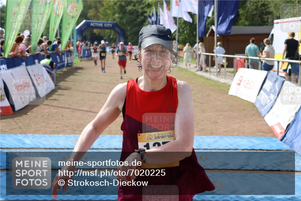 08.09.2024 - Airport Race Strokosch-Dieckow http://msf.ph/oto/7020225 08.09.2024 12:44:59 Ziel 376, 1152, 1183, 1244, 1336, 1370, 1379 meine-sportfotos.de