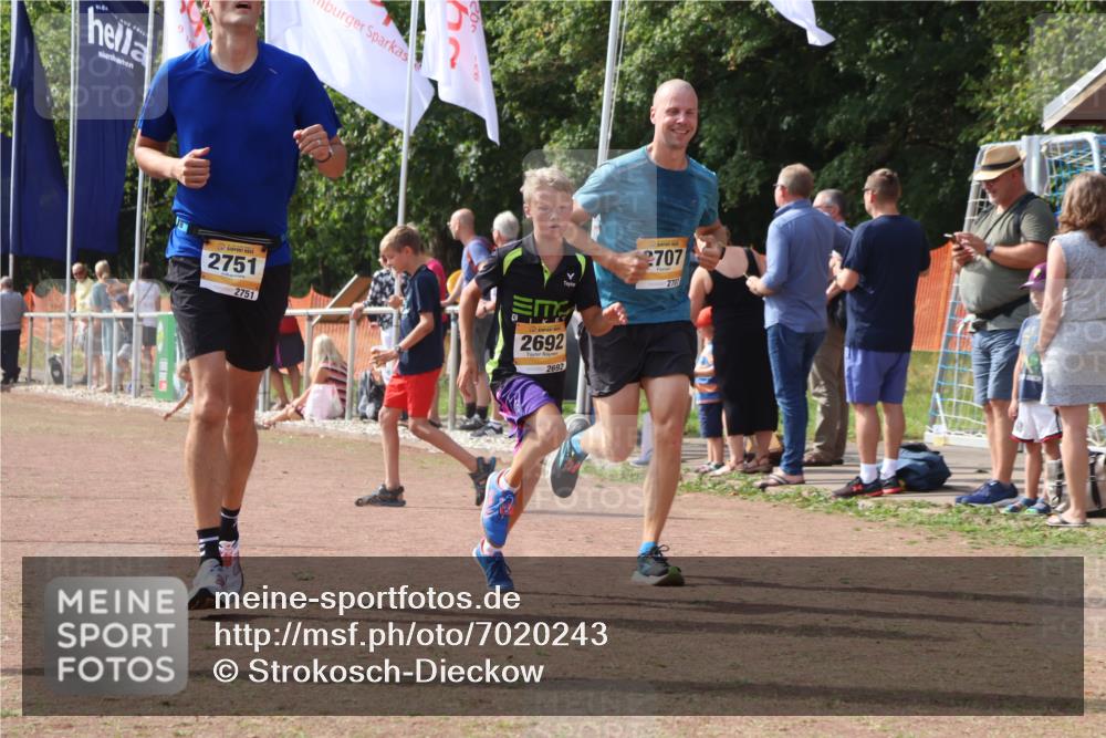 08.09.2024 - Airport Race Strokosch-Dieckow http://msf.ph/oto/7020243 08.09.2024 12:09:11 Ziel 470, 2551, 2692, 2707, 2751 meine-sportfotos.de