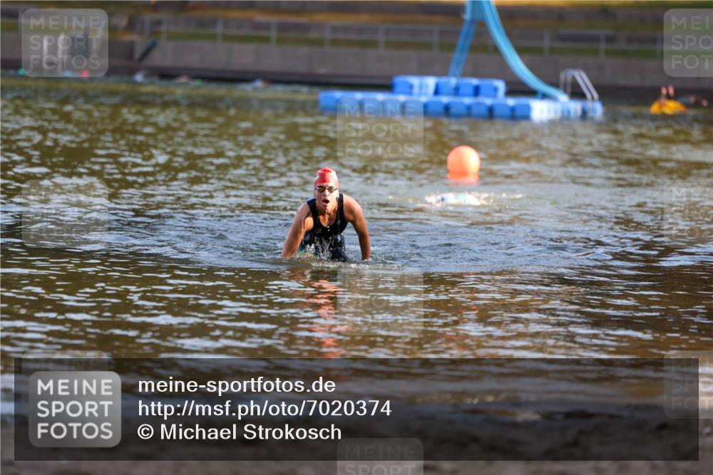 08.09.2024 - Stadtparktriathlon Michael Strokosch http://msf.ph/oto/7020374 08.09.2024 09:05:19 Schwimmen 133 meine-sportfotos.de