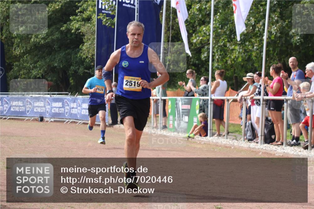 08.09.2024 - Airport Race Strokosch-Dieckow http://msf.ph/oto/7020446 08.09.2024 12:01:37 Ziel 2519, 2529, 2628, 2685 meine-sportfotos.de