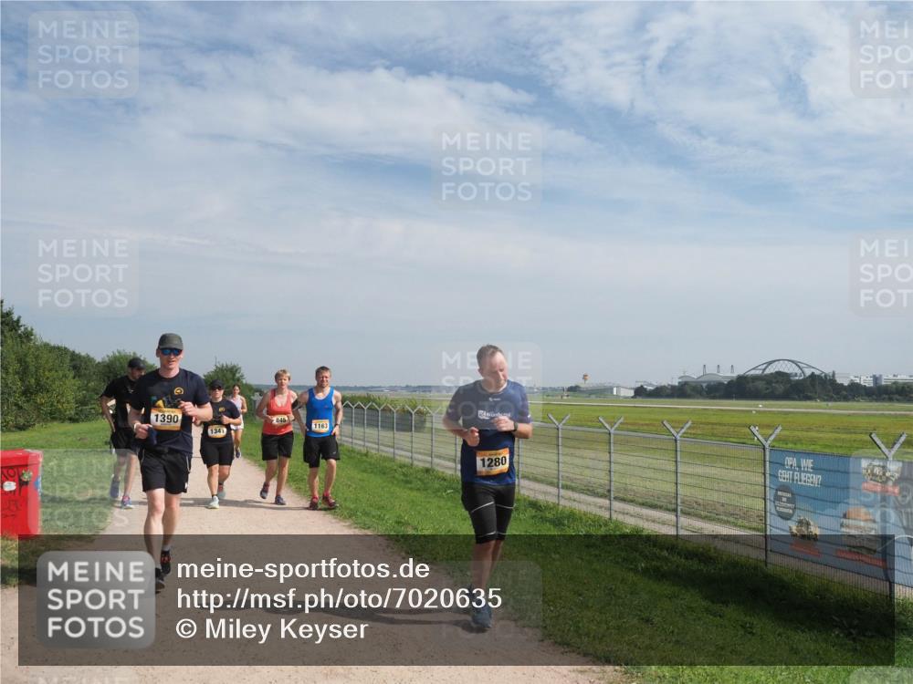 08.09.2024 - Airport Race Miley Keyser http://msf.ph/oto/7020635 08.09.2024 12:42:53 Laufen OLYMPUS, DIGITAL, CAMERA meine-sportfotos.de