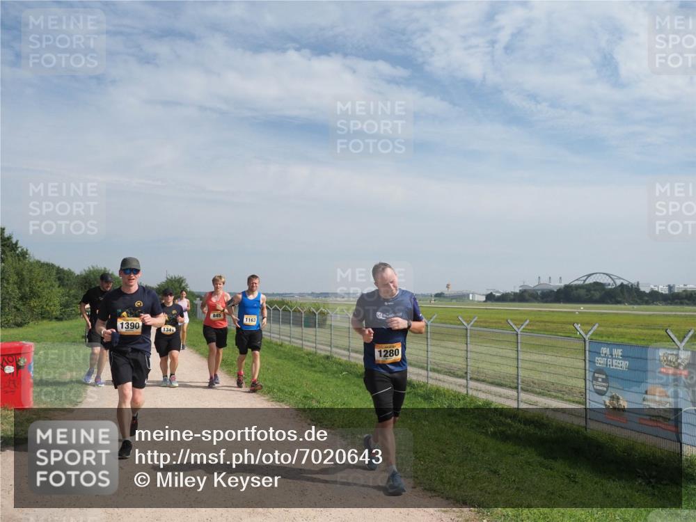 08.09.2024 - Airport Race Miley Keyser http://msf.ph/oto/7020643 08.09.2024 12:42:53 Laufen OLYMPUS, DIGITAL, CAMERA meine-sportfotos.de