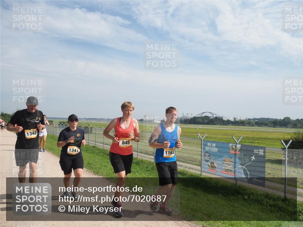 08.09.2024 - Airport Race Miley Keyser http://msf.ph/oto/7020687 08.09.2024 12:42:56 Laufen OLYMPUS, DIGITAL, CAMERA meine-sportfotos.de