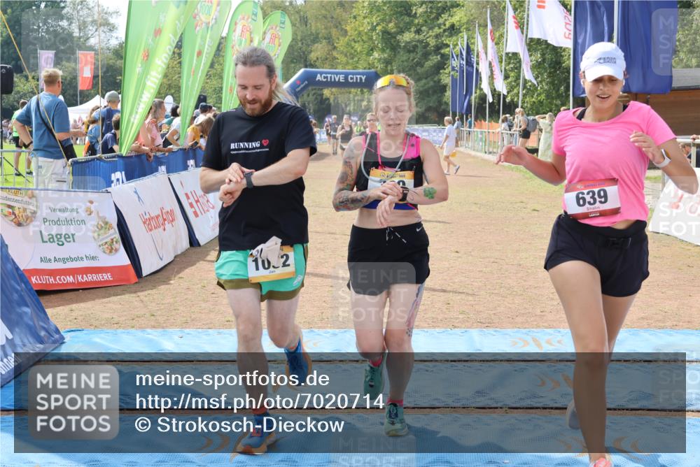 08.09.2024 - Airport Race Strokosch-Dieckow http://msf.ph/oto/7020714 08.09.2024 12:45:12 Ziel 389, 428, 465, 639, 1015, 1055, 1092, 1370 meine-sportfotos.de