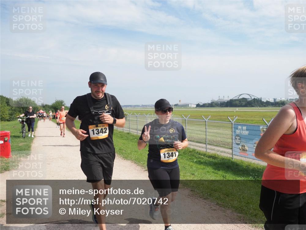 08.09.2024 - Airport Race Miley Keyser http://msf.ph/oto/7020742 08.09.2024 12:42:57 Laufen OLYMPUS, DIGITAL, CAMERA meine-sportfotos.de