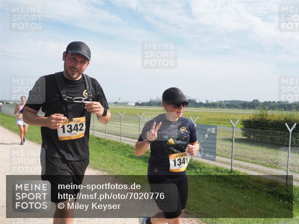 08.09.2024 - Airport Race Miley Keyser http://msf.ph/oto/7020776 08.09.2024 12:42:58 Laufen OLYMPUS, DIGITAL, CAMERA meine-sportfotos.de