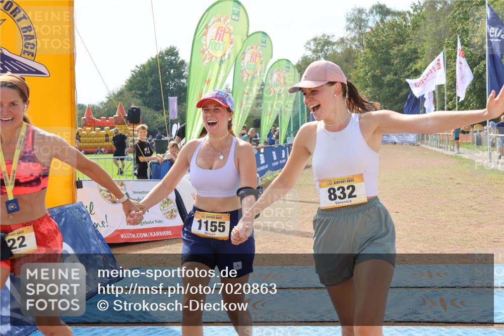 08.09.2024 - Airport Race Strokosch-Dieckow http://msf.ph/oto/7020863 08.09.2024 13:04:47 Ziel 554, 719, 832, 1155, 1189, 1289, 1294 meine-sportfotos.de