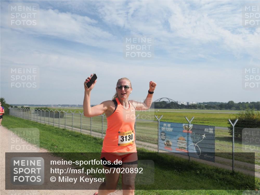 08.09.2024 - Airport Race Miley Keyser http://msf.ph/oto/7020892 08.09.2024 12:43:04 Laufen OLYMPUS, DIGITAL, CAMERA meine-sportfotos.de