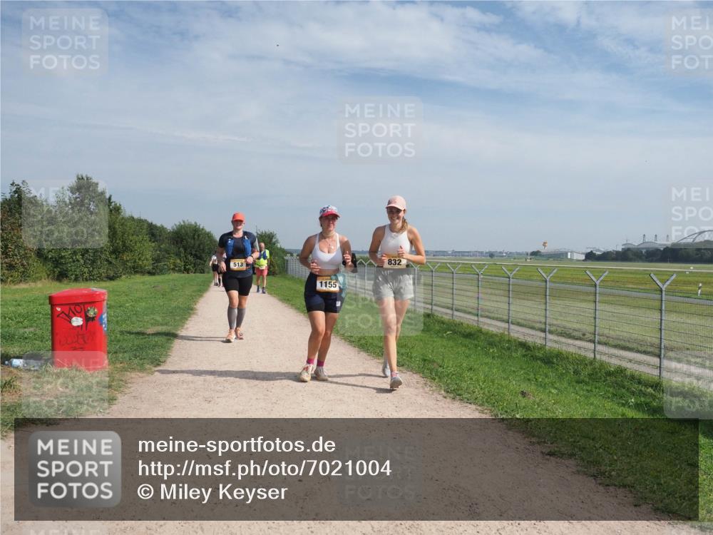 08.09.2024 - Airport Race Miley Keyser http://msf.ph/oto/7021004 08.09.2024 12:43:16 Laufen OLYMPUS, DIGITAL, CAMERA meine-sportfotos.de
