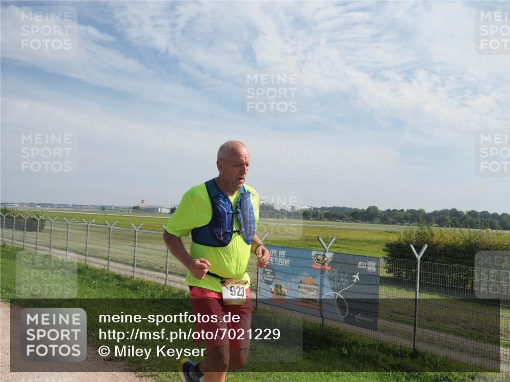 08.09.2024 - Airport Race Miley Keyser http://msf.ph/oto/7021229 08.09.2024 12:43:26 Laufen OLYMPUS, DIGITAL, CAMERA meine-sportfotos.de