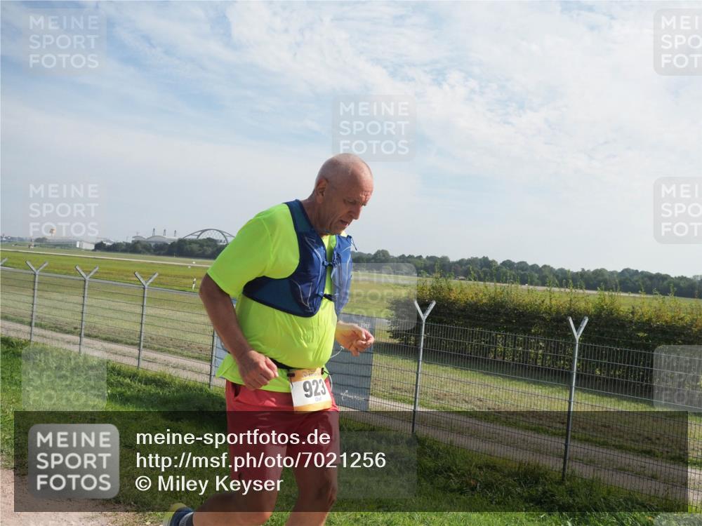 08.09.2024 - Airport Race Miley Keyser http://msf.ph/oto/7021256 08.09.2024 12:43:26 Laufen OLYMPUS, DIGITAL, CAMERA meine-sportfotos.de