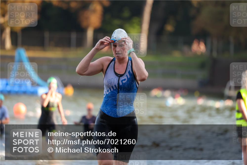 08.09.2024 - Stadtparktriathlon Michael Strokosch http://msf.ph/oto/7021260 08.09.2024 09:06:54 Schwimmen 140, 150, 151, 163 meine-sportfotos.de