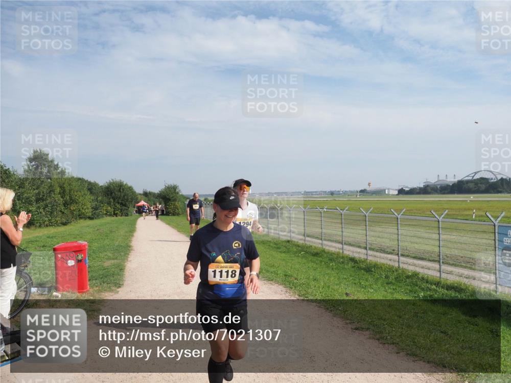 08.09.2024 - Airport Race Miley Keyser http://msf.ph/oto/7021307 08.09.2024 12:43:31 Laufen OLYMPUS, DIGITAL, CAMERA meine-sportfotos.de