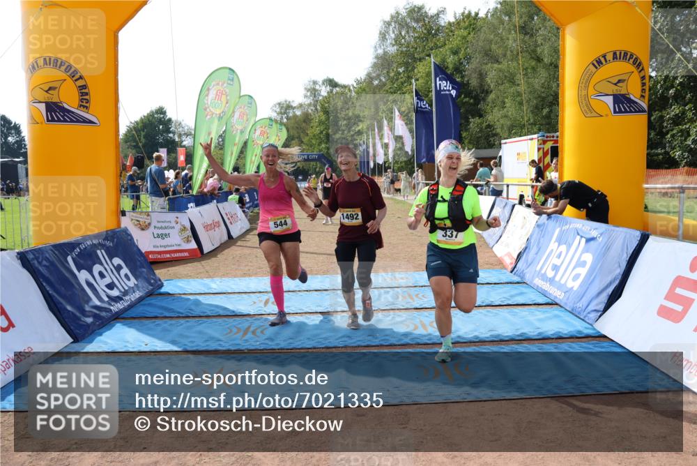 08.09.2024 - Airport Race Strokosch-Dieckow http://msf.ph/oto/7021335 08.09.2024 12:45:32 Ziel 99, 337, 544, 1107, 1492, 1494 meine-sportfotos.de