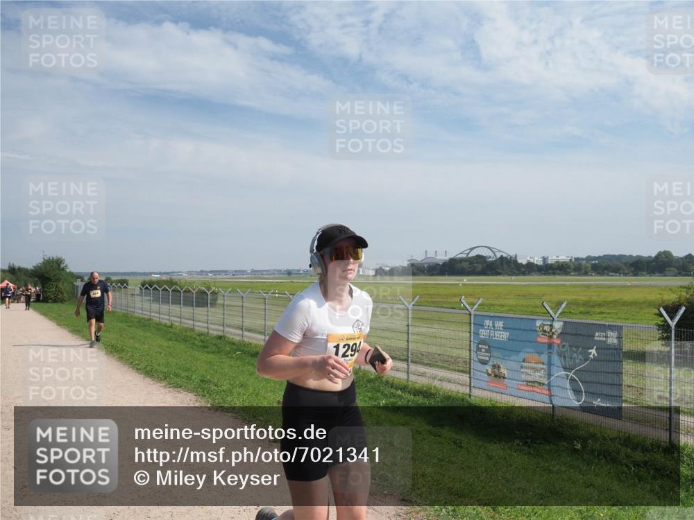 08.09.2024 - Airport Race Miley Keyser http://msf.ph/oto/7021341 08.09.2024 12:43:32 Laufen OLYMPUS, DIGITAL, CAMERA meine-sportfotos.de