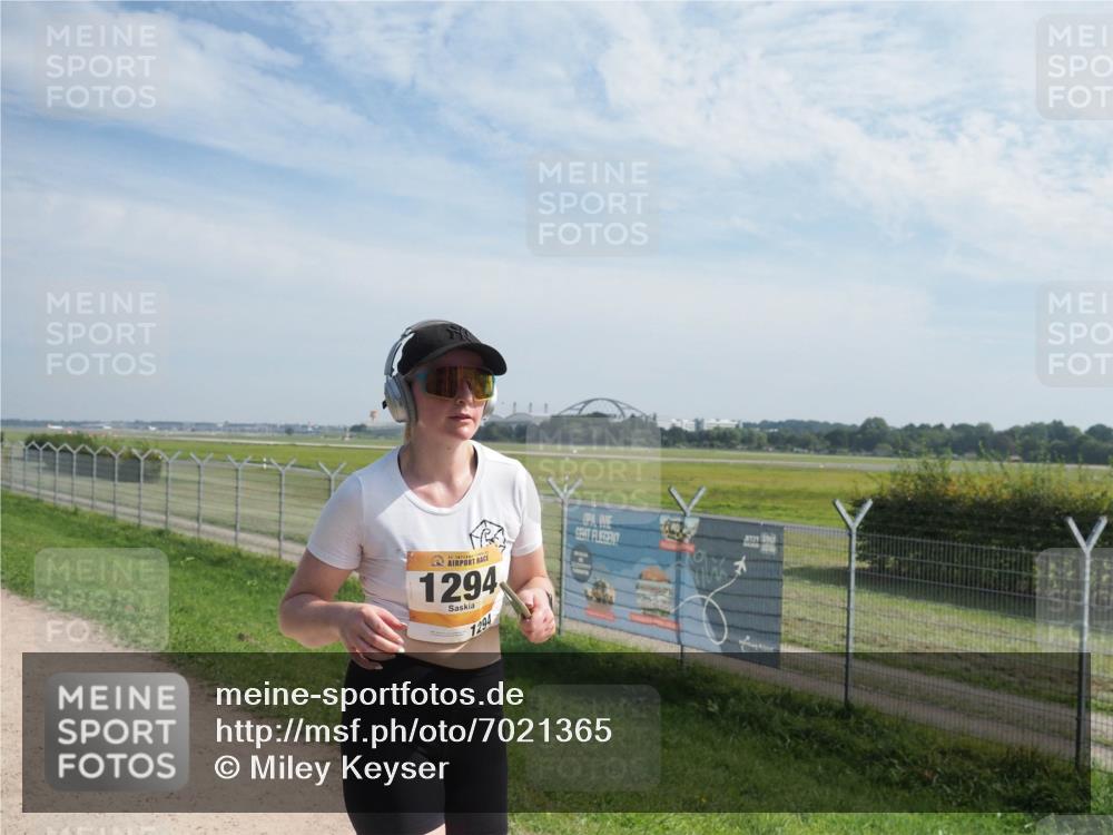 08.09.2024 - Airport Race Miley Keyser http://msf.ph/oto/7021365 08.09.2024 12:43:33 Laufen OLYMPUS, DIGITAL, CAMERA meine-sportfotos.de