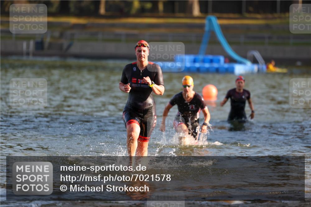 08.09.2024 - Stadtparktriathlon Michael Strokosch http://msf.ph/oto/7021578 08.09.2024 09:07:19 Schwimmen 144, 157, 173 meine-sportfotos.de