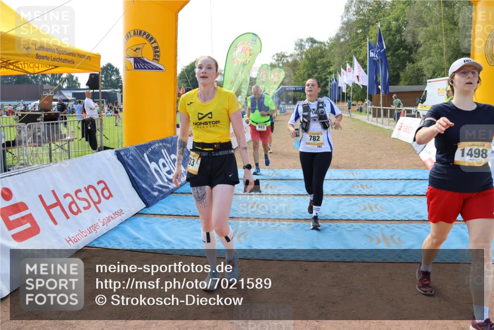 08.09.2024 - Airport Race Strokosch-Dieckow http://msf.ph/oto/7021589 08.09.2024 13:05:13 Ziel 100, 484, 782, 803, 920, 923, 1066, 1498 meine-sportfotos.de