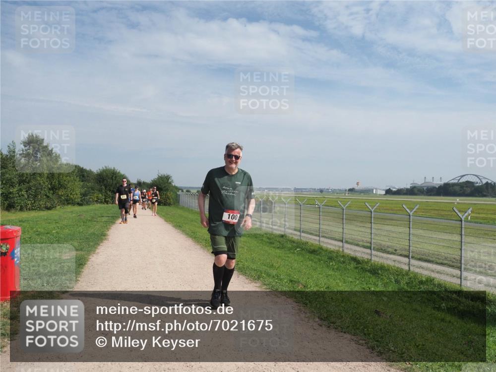 08.09.2024 - Airport Race Miley Keyser http://msf.ph/oto/7021675 08.09.2024 12:44:12 Laufen OLYMPUS, DIGITAL, CAMERA meine-sportfotos.de