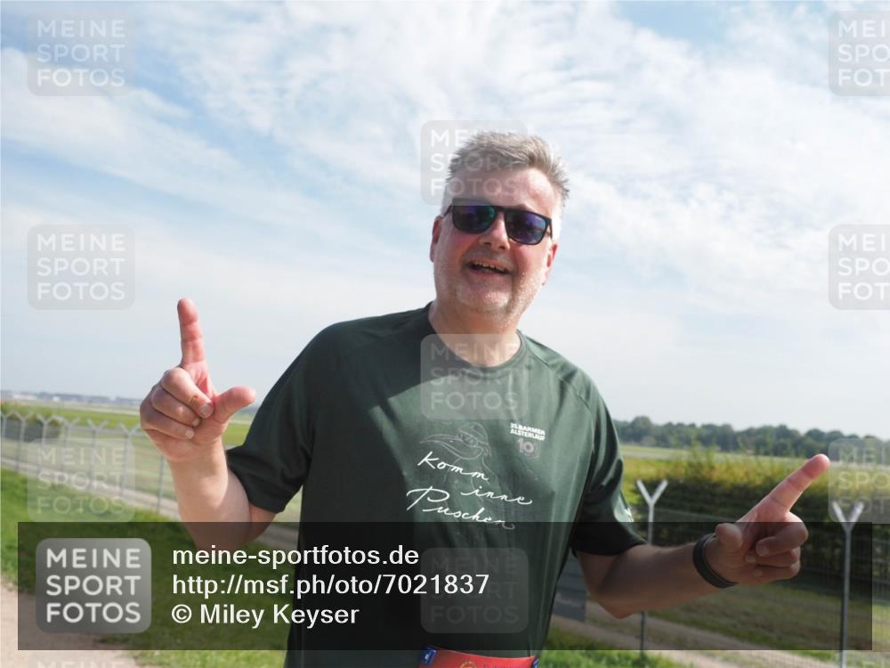 08.09.2024 - Airport Race Miley Keyser http://msf.ph/oto/7021837 08.09.2024 12:44:15 Laufen OLYMPUS, DIGITAL, CAMERA meine-sportfotos.de