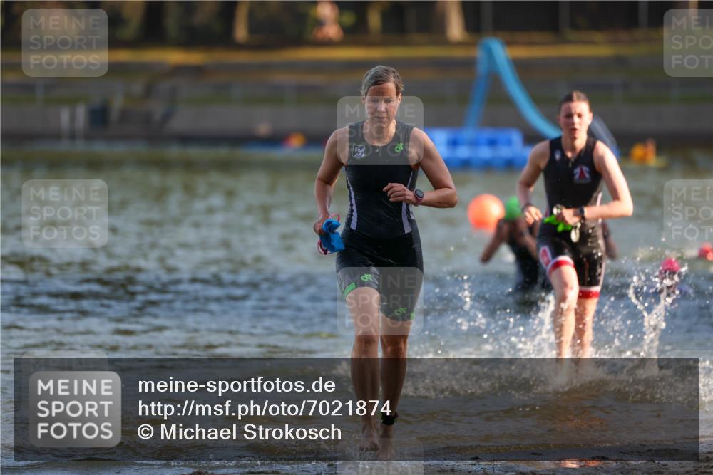 08.09.2024 - Stadtparktriathlon Michael Strokosch http://msf.ph/oto/7021874 08.09.2024 09:07:57 Schwimmen 52, 132, 134, 152, 156, 165, 171, 180 meine-sportfotos.de