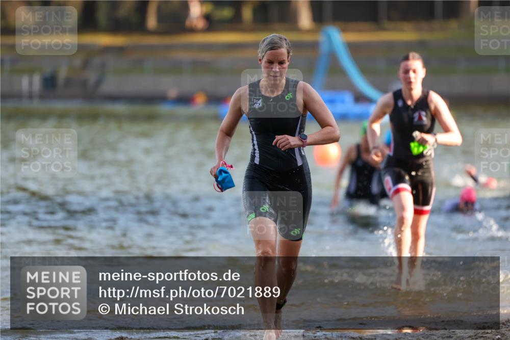 08.09.2024 - Stadtparktriathlon Michael Strokosch http://msf.ph/oto/7021889 08.09.2024 09:07:57 Schwimmen 52, 132, 134, 152, 156, 165, 171, 180 meine-sportfotos.de
