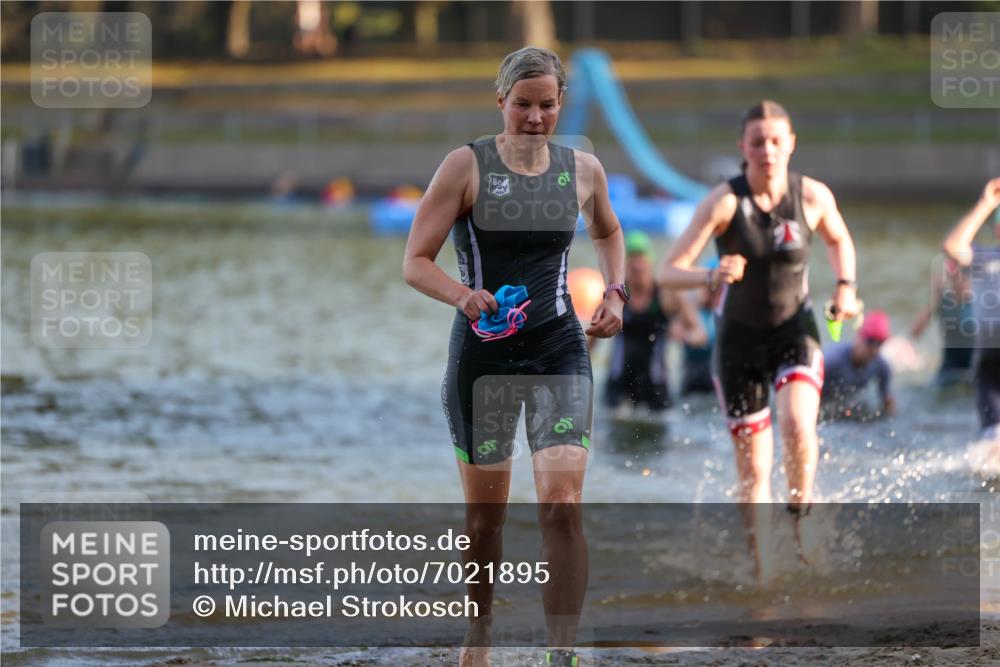 08.09.2024 - Stadtparktriathlon Michael Strokosch http://msf.ph/oto/7021895 08.09.2024 09:07:58 Schwimmen 52, 132, 134, 152, 156, 165, 171, 180 meine-sportfotos.de