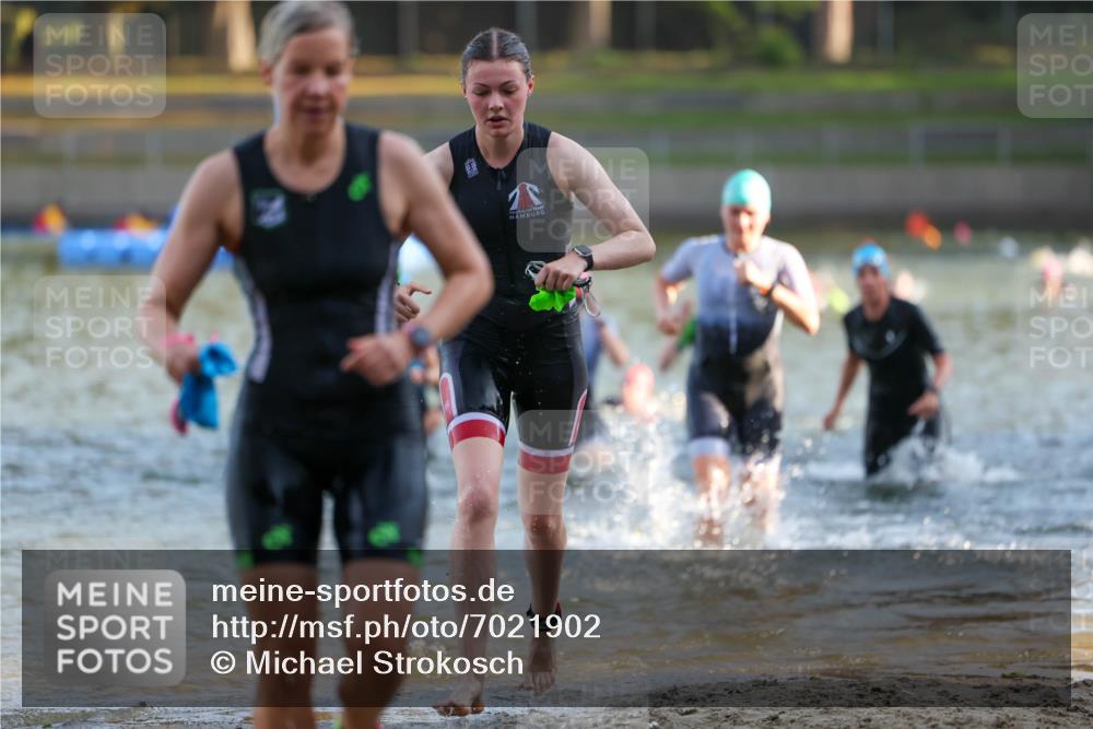 08.09.2024 - Stadtparktriathlon Michael Strokosch http://msf.ph/oto/7021902 08.09.2024 09:07:59 Schwimmen 52, 132, 134, 152, 156, 165, 171, 180 meine-sportfotos.de