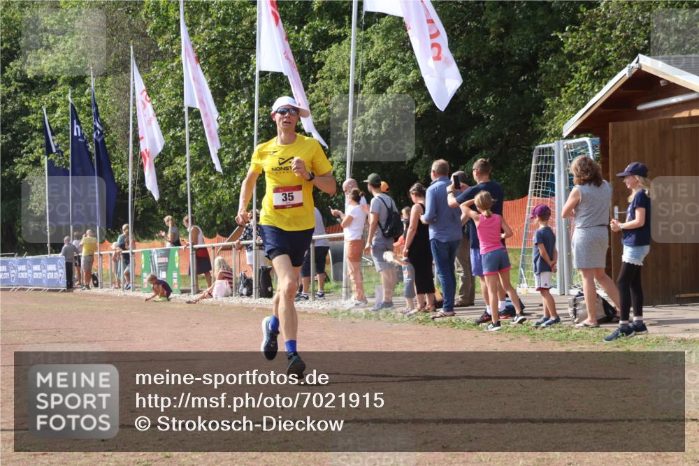 08.09.2024 - Airport Race Strokosch-Dieckow http://msf.ph/oto/7021915 08.09.2024 12:10:01 Ziel 35, 2549, 2722, 3049 meine-sportfotos.de
