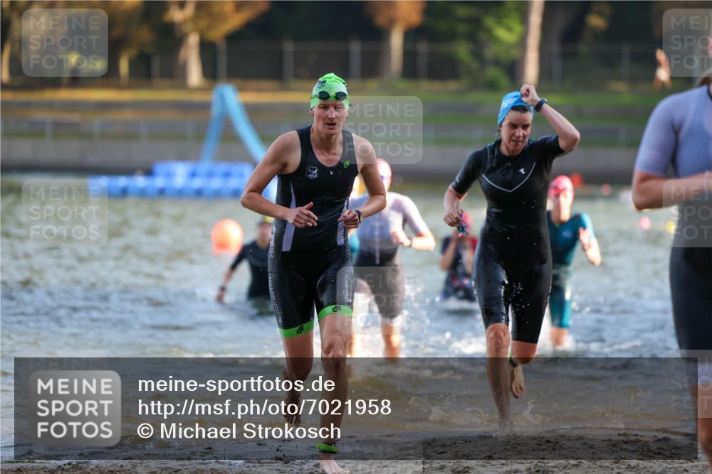 08.09.2024 - Stadtparktriathlon Michael Strokosch http://msf.ph/oto/7021958 08.09.2024 09:08:05 Schwimmen 52, 132, 152, 156, 165, 175, 176, 180 meine-sportfotos.de