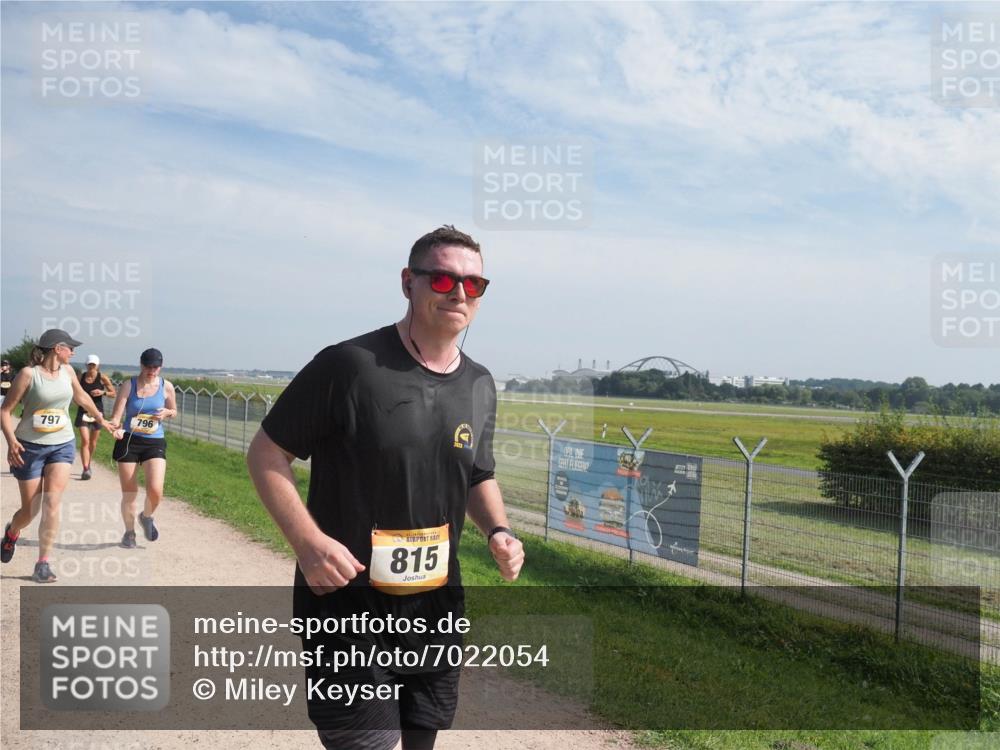 08.09.2024 - Airport Race Miley Keyser http://msf.ph/oto/7022054 08.09.2024 12:44:29 Laufen OLYMPUS, DIGITAL, CAMERA meine-sportfotos.de