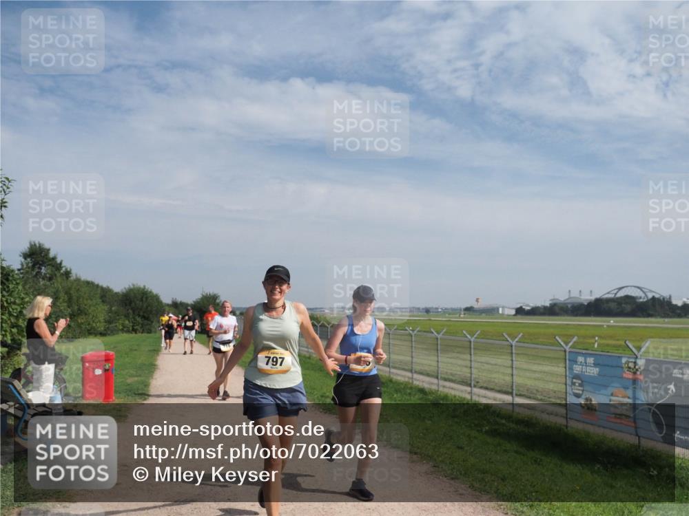 08.09.2024 - Airport Race Miley Keyser http://msf.ph/oto/7022063 08.09.2024 12:44:30 Laufen OLYMPUS, DIGITAL, CAMERA meine-sportfotos.de