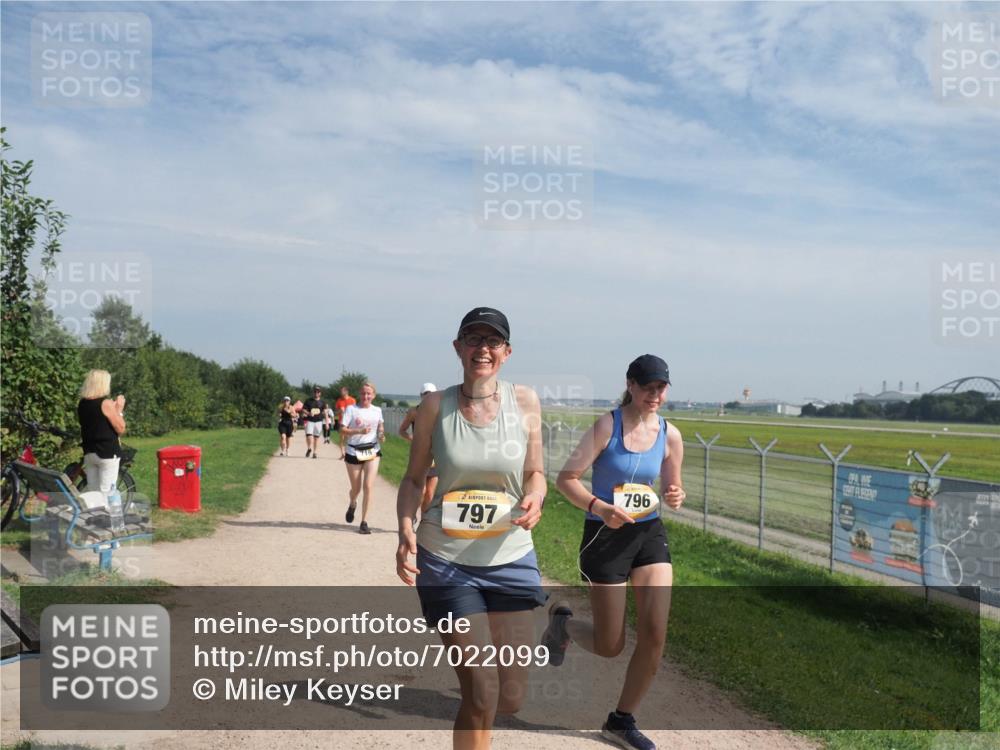 08.09.2024 - Airport Race Miley Keyser http://msf.ph/oto/7022099 08.09.2024 12:44:31 Laufen OLYMPUS, DIGITAL, CAMERA meine-sportfotos.de