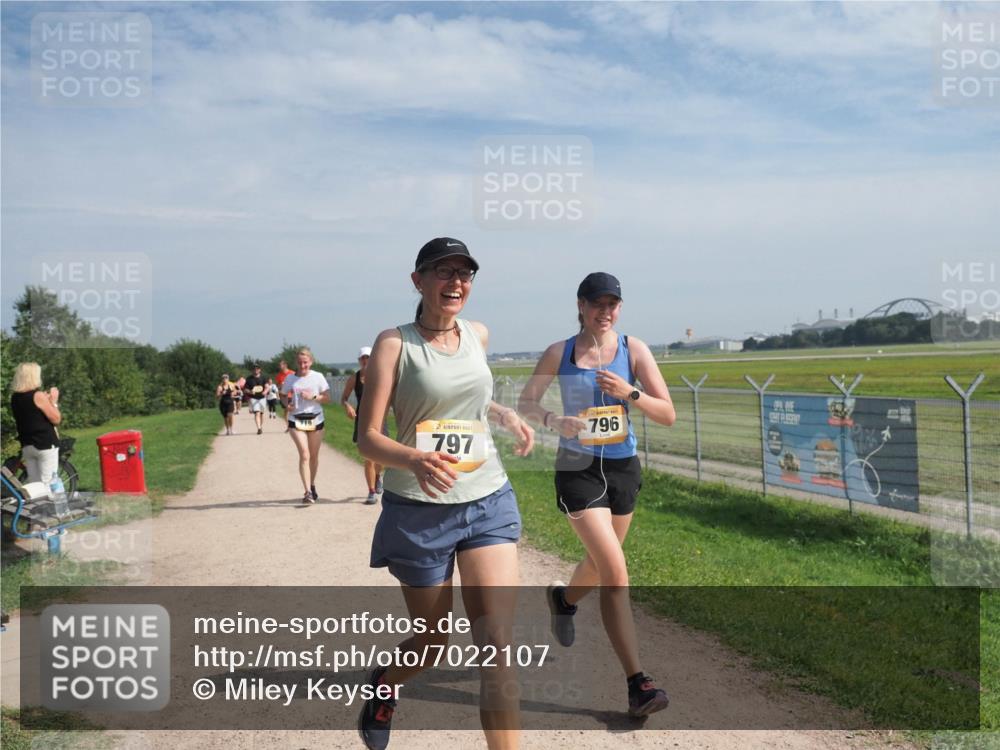 08.09.2024 - Airport Race Miley Keyser http://msf.ph/oto/7022107 08.09.2024 12:44:31 Laufen OLYMPUS, DIGITAL, CAMERA meine-sportfotos.de