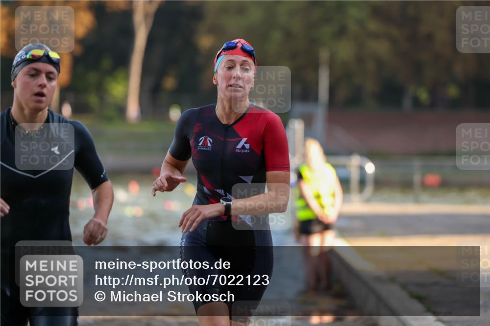08.09.2024 - Stadtparktriathlon Michael Strokosch http://msf.ph/oto/7022123 08.09.2024 09:08:16 Schwimmen 175, 176 meine-sportfotos.de
