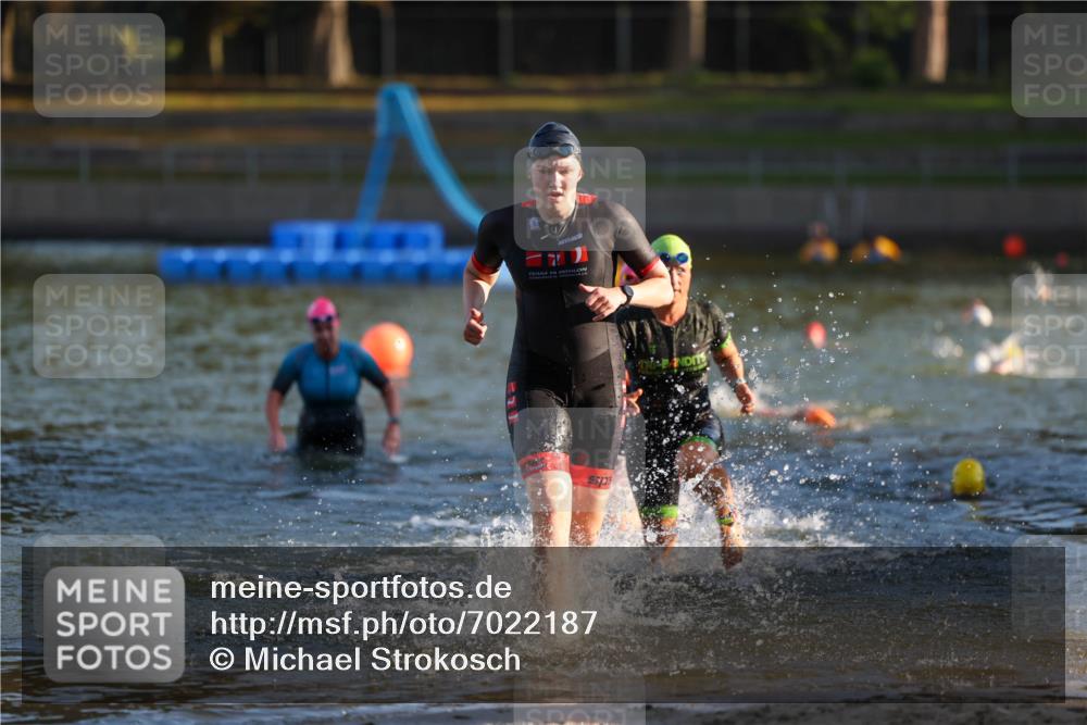 08.09.2024 - Stadtparktriathlon Michael Strokosch http://msf.ph/oto/7022187 08.09.2024 09:08:46 Schwimmen 135, 155, 161, 164, 178 meine-sportfotos.de