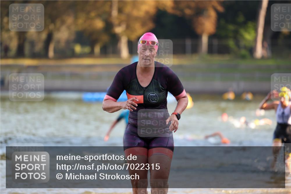 08.09.2024 - Stadtparktriathlon Michael Strokosch http://msf.ph/oto/7022315 08.09.2024 09:08:52 Schwimmen 135, 161, 164, 178 meine-sportfotos.de