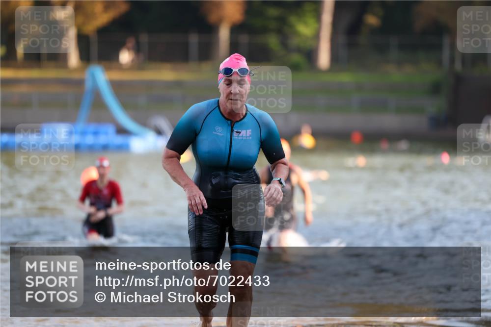 08.09.2024 - Stadtparktriathlon Michael Strokosch http://msf.ph/oto/7022433 08.09.2024 09:08:58 Schwimmen 143, 145, 161, 162, 178 meine-sportfotos.de
